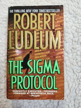 Robert Ludlum The Sigma Protocol Paperback 2002 St Martins Thriller MassMarket